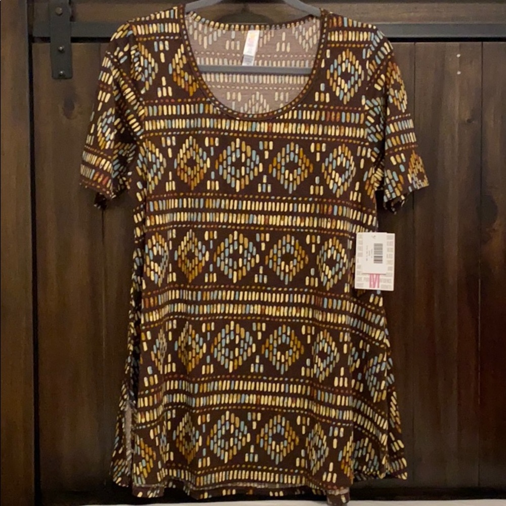 LULAROE Perfect T